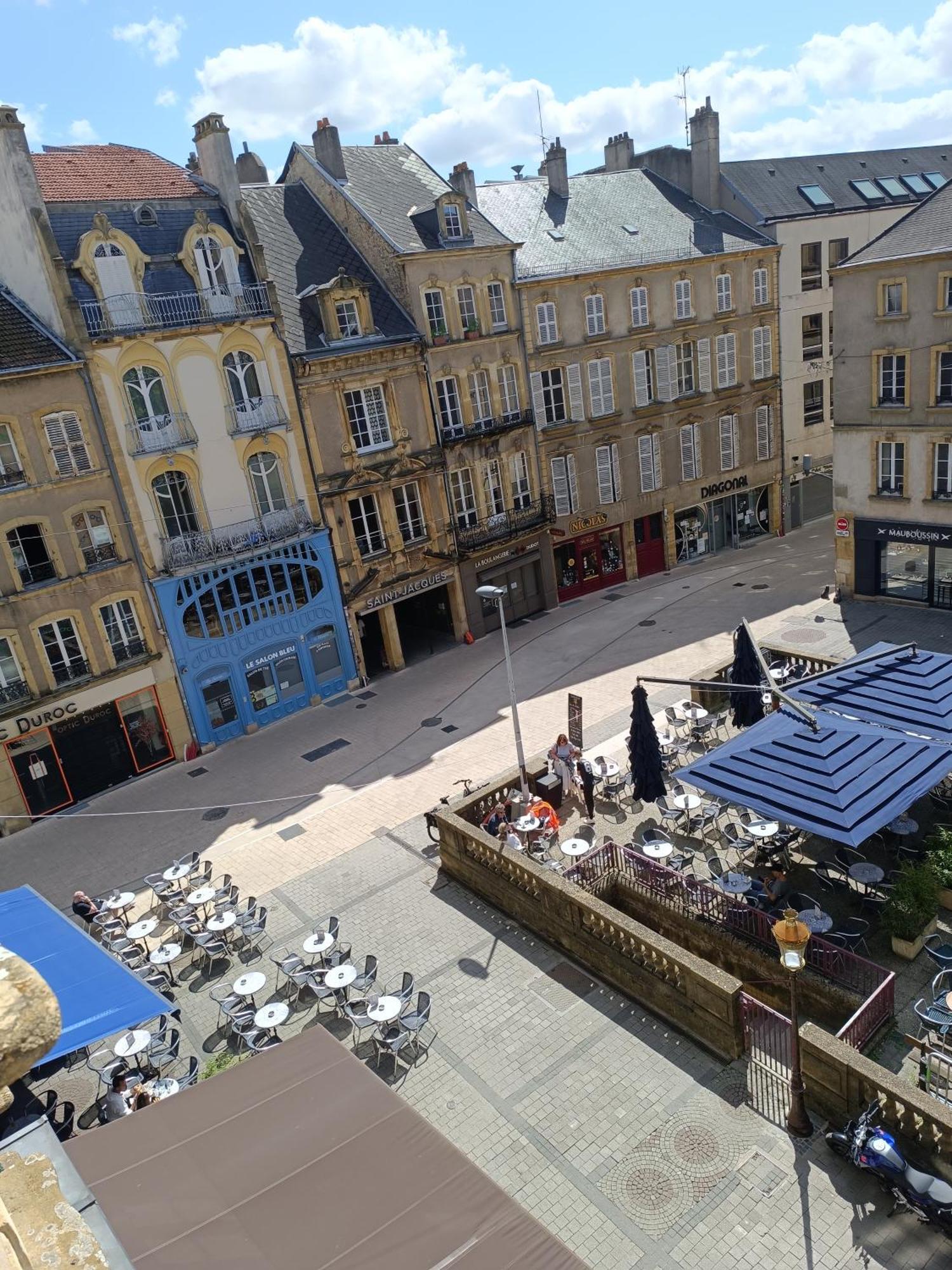 Appartement Duplexcoeur De Ville Metz Exterior photo